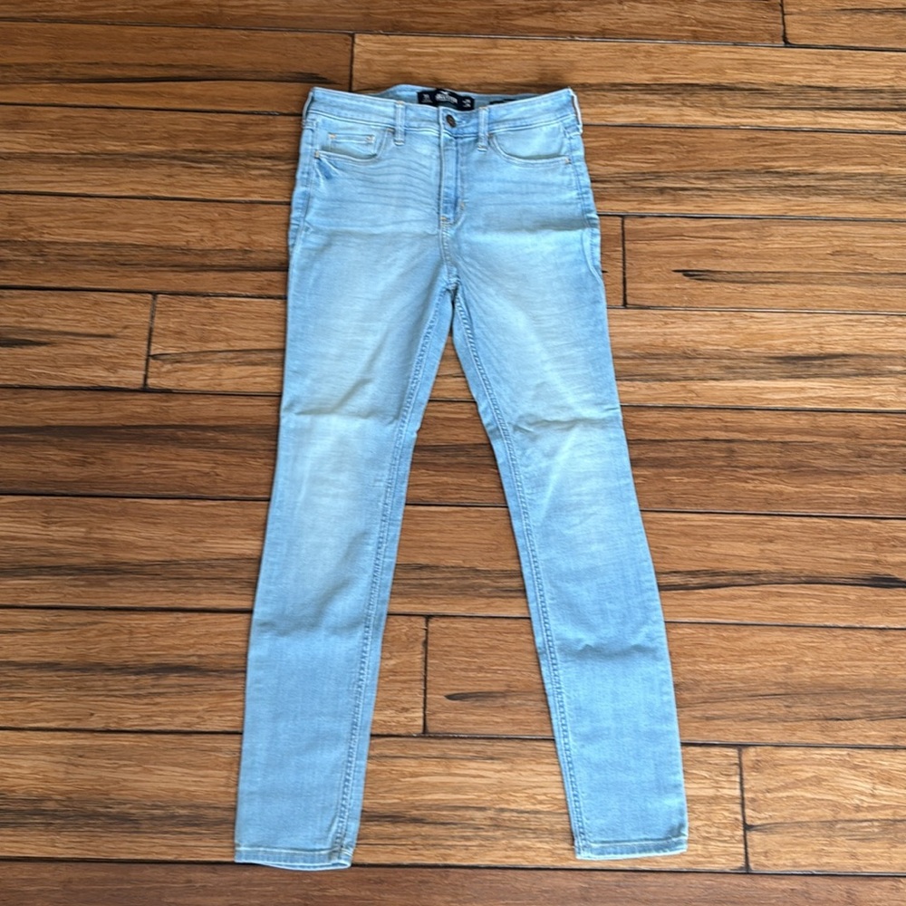 Women’s 26, Hollister, Blue Super Skinny Jeans